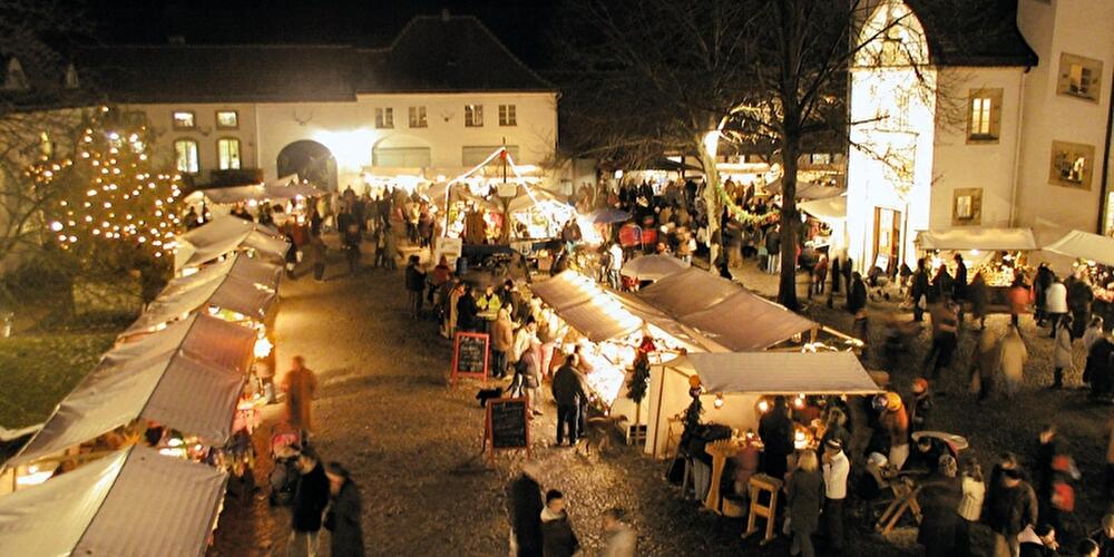 Weihnachtsmarkt am Jagdschloss Grunewald