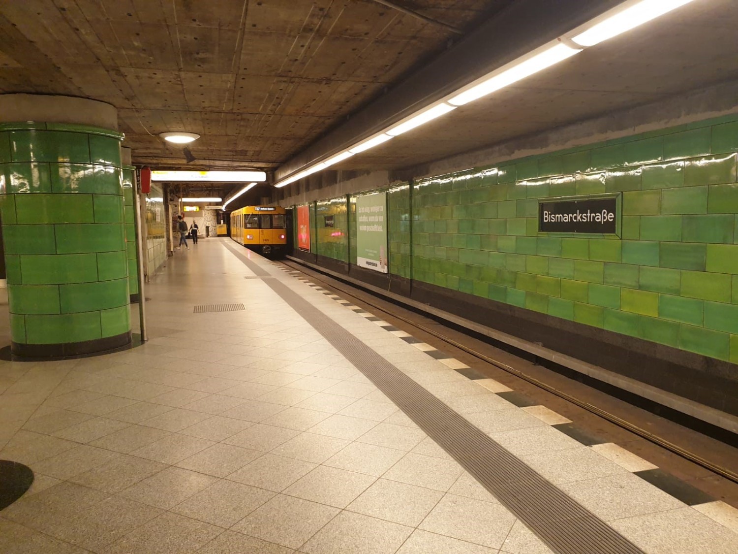 U7 Bismarckstraße, Bahnsteig