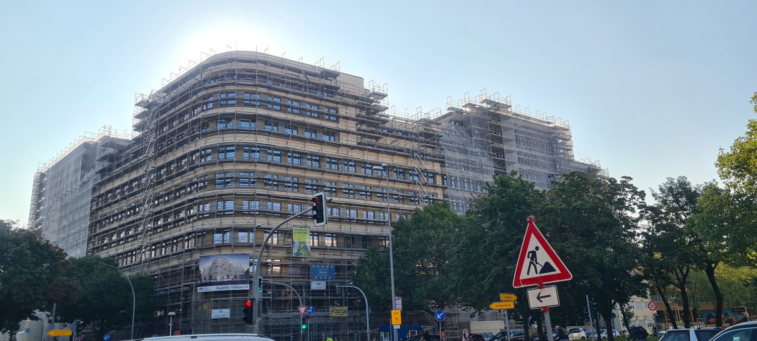 2017 wurde der Grundstein für das neues Verwaltungsgebäude der Berliner Volksbank gelegt.