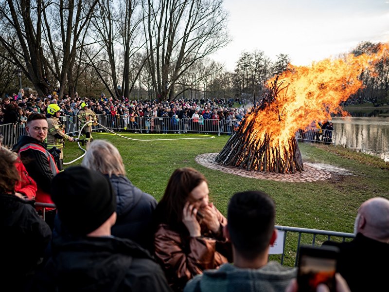 Easter Bonfire at Britzer Garten