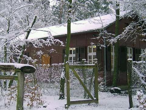 Die Waldschule im Winter