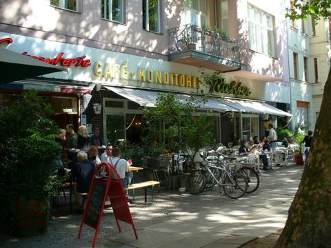Café Richter, Giesebrechtstr. 22, 21.9.2006, Foto: KHMM