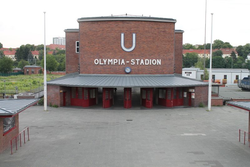 Startpunkt U-Bahnhof Olympia-Stadion, Kiezspaziergang vom 12.08.2017
