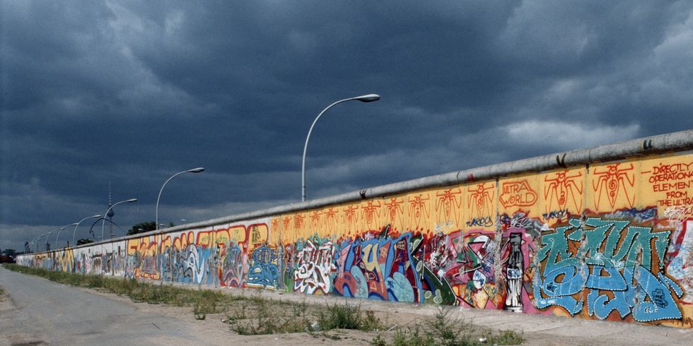 Mur d'arrière-plan le long de la Mühlenstraße