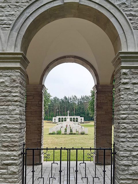 Bildvergrößerung: Britischer Soldatenfriedhof