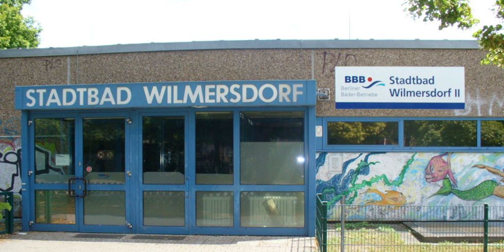 Eingang Stadtbad Wilmersdorf II