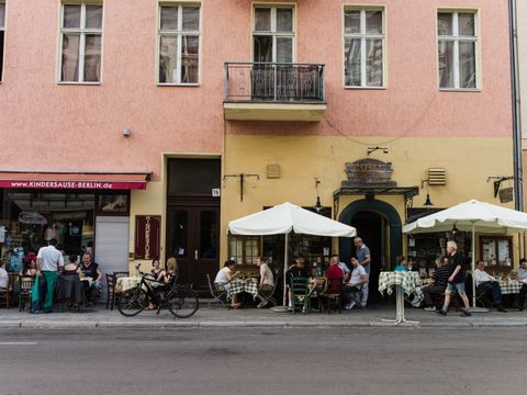 Cafés im Bezirk Schöneberg.