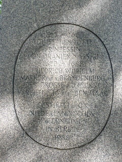 Inschrift der Gedenkstele, 2021