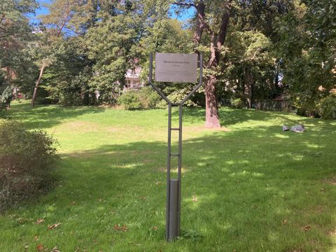 Rhoda-Erdmann-Park