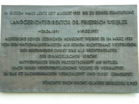 Bildvergrößerung: Gedenktafel für Friedrich Weißler