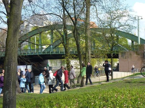 Schlossbrücke, 14.4.2012, Foto: KHMM