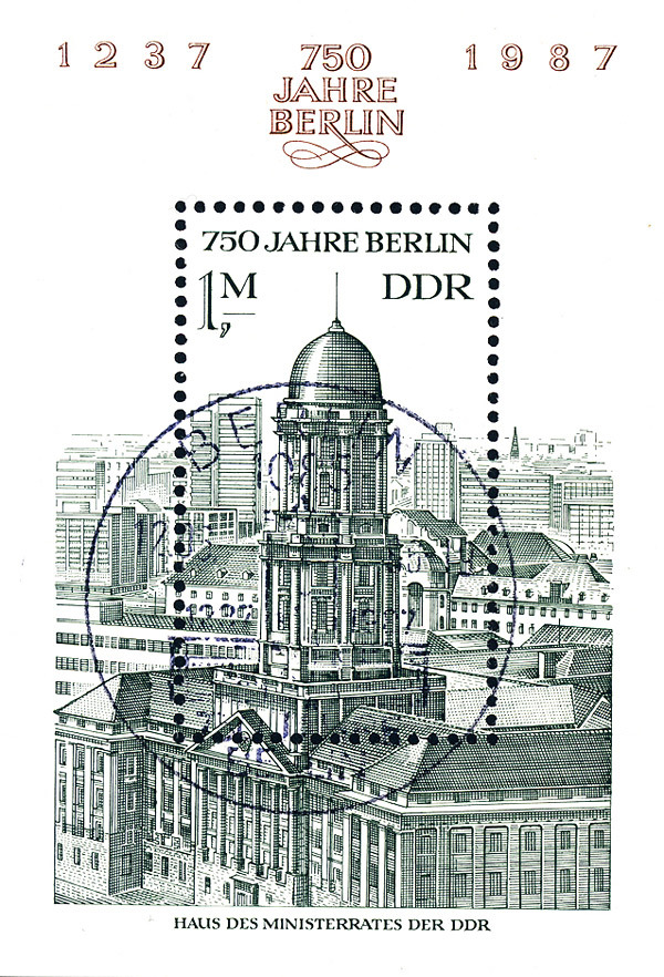 Briefmarke der DDR von 1986 mit dem Alten Stadthaus