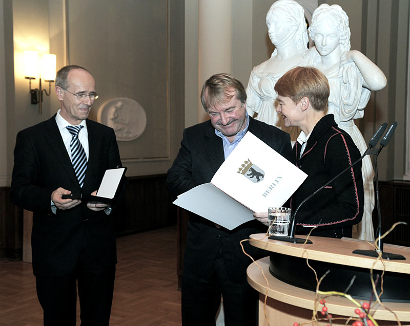 Landeskonservator Prof. Dr. Jörg Haspel, Marko Muth, Senatsbaudirektorin Regula Lüscher