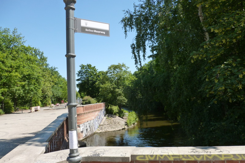 Pista del Muro al canale Landwehrkanal
