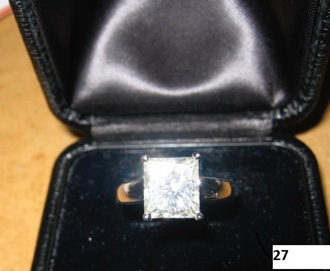 27. Verlobungsring Diamant-Princesscut