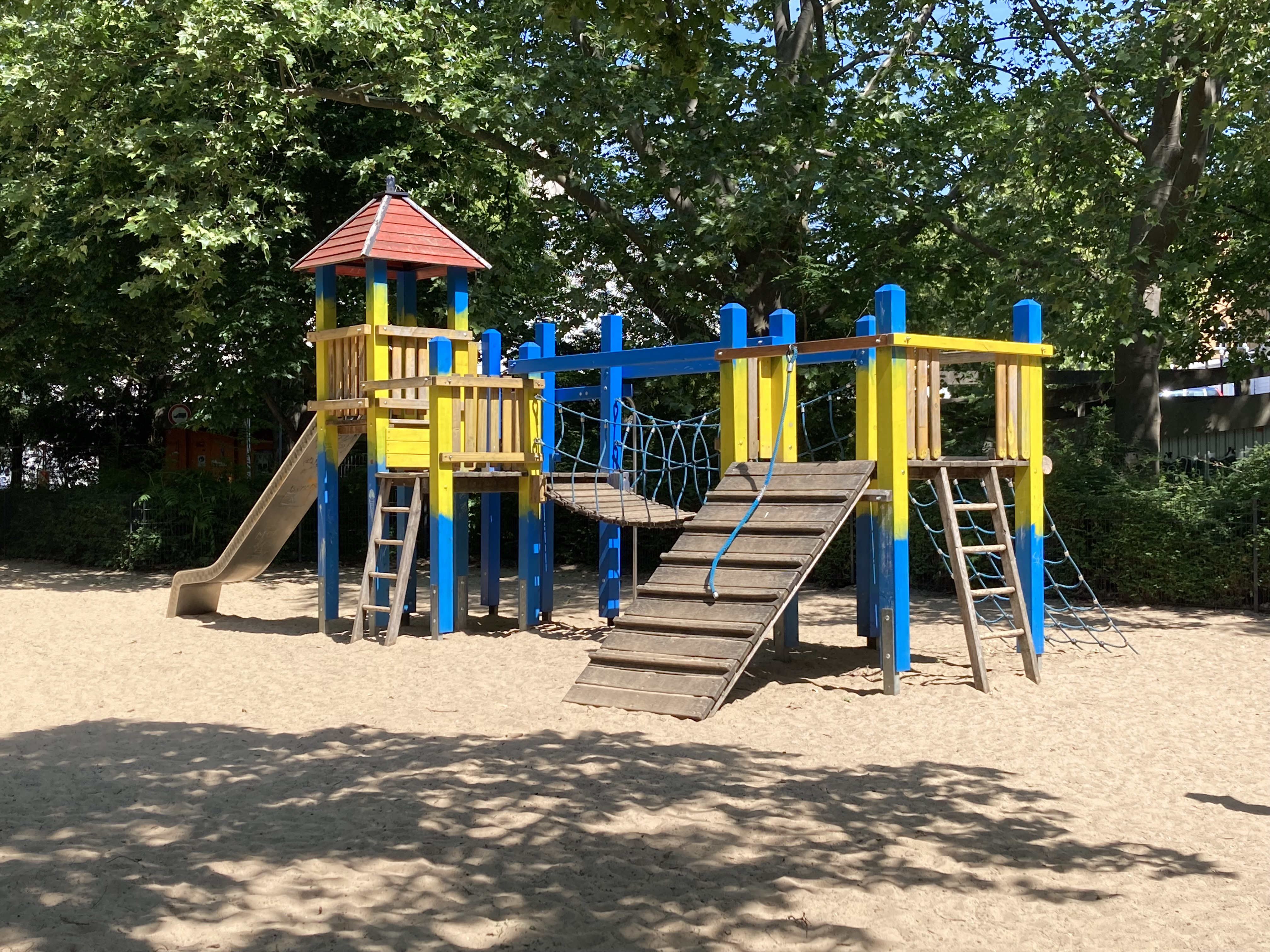 Spielplatz Gerhard-Hauptmann-Park (Meierottostraße)