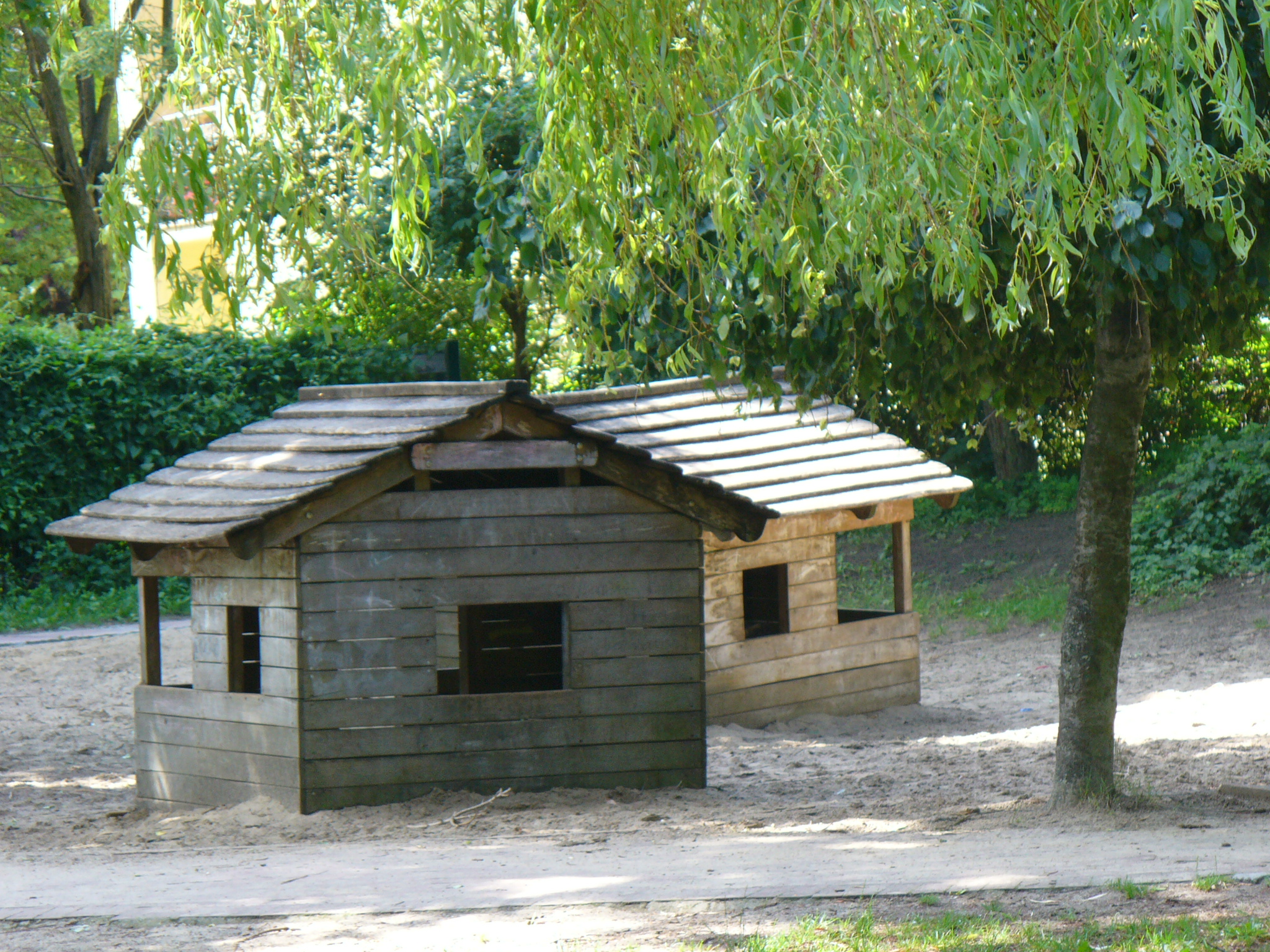 Spielplatz Danckelmannstr. 16