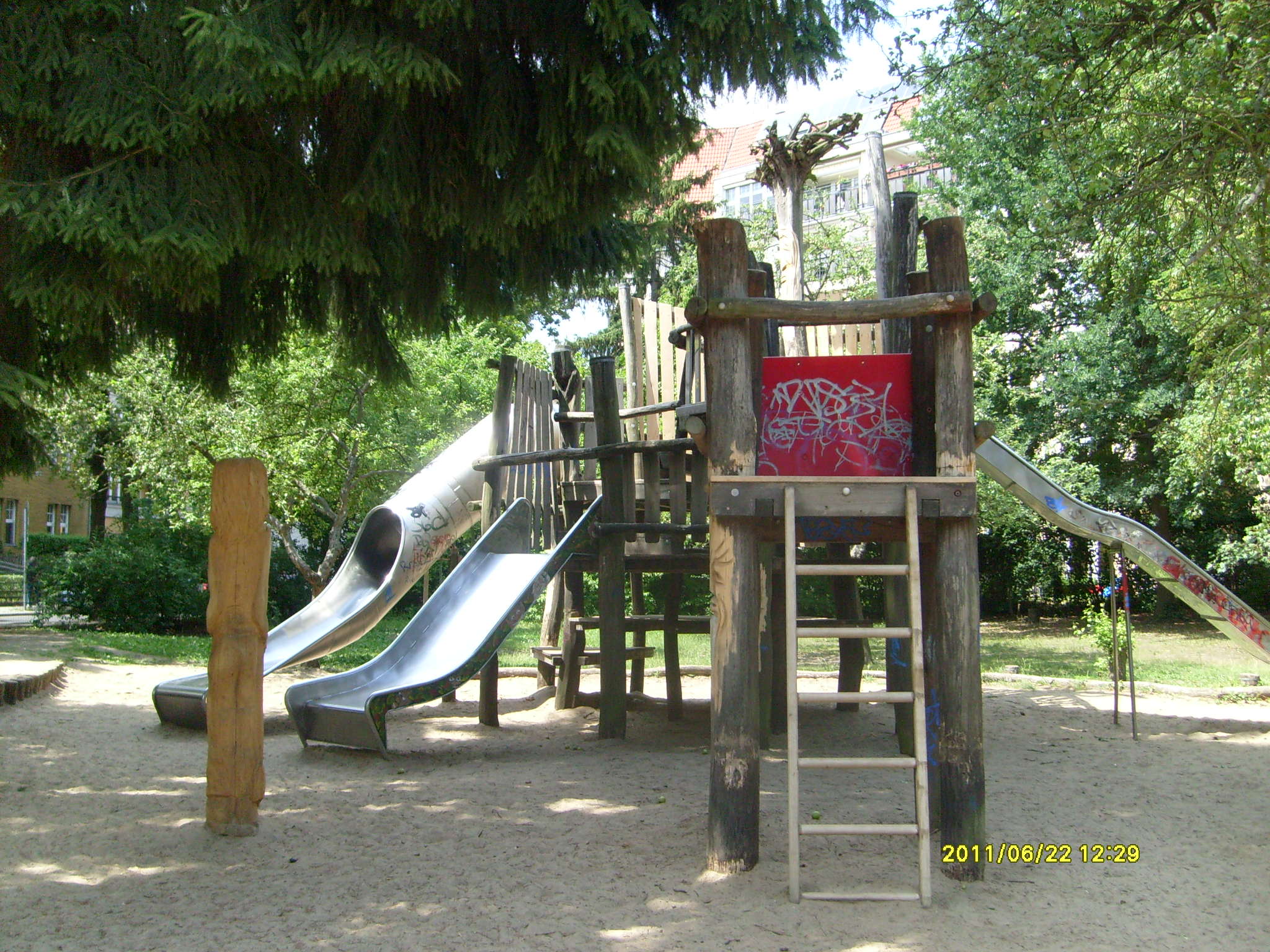  Spielplatz Homburger Straße 14