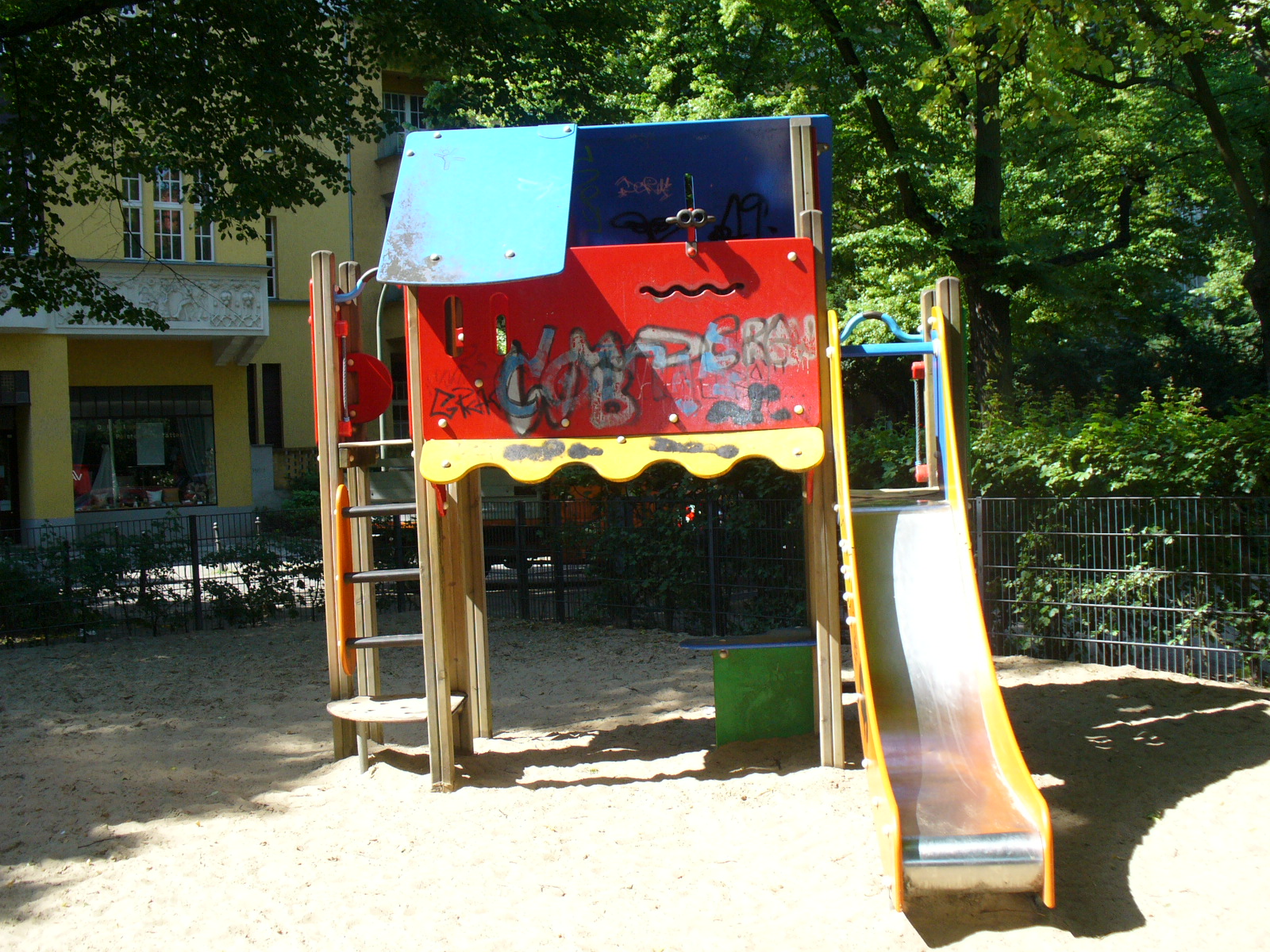 Spielplatz Rüdesheimer Platz