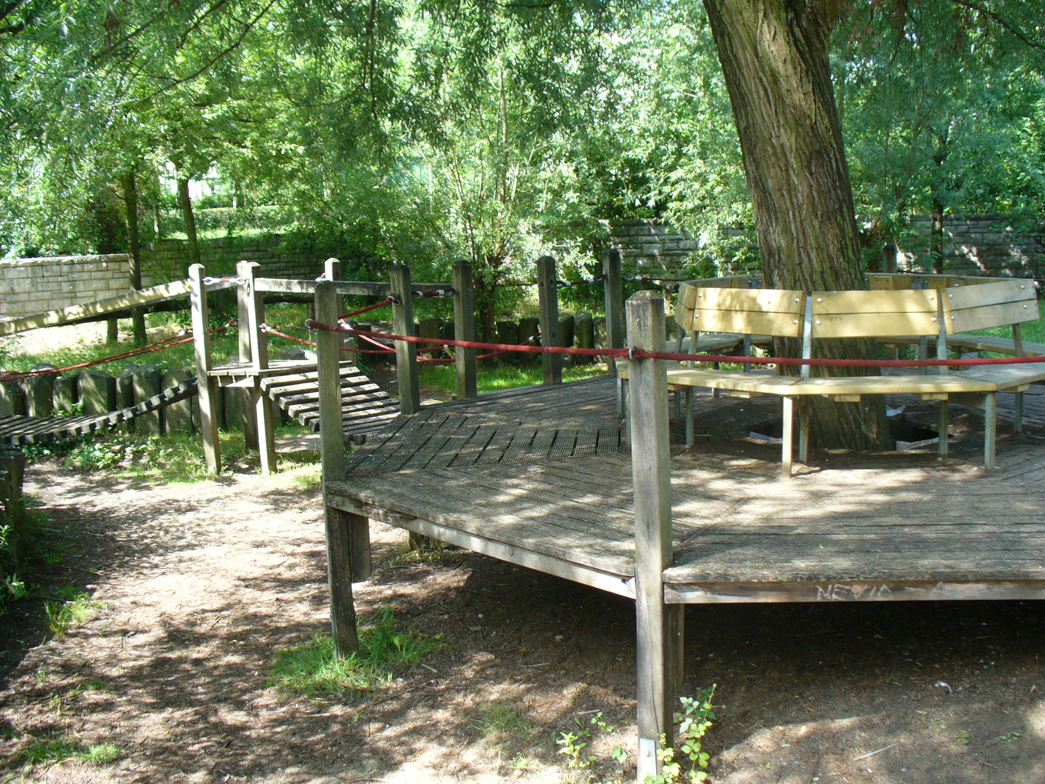 Spielplatz Schustheruspark