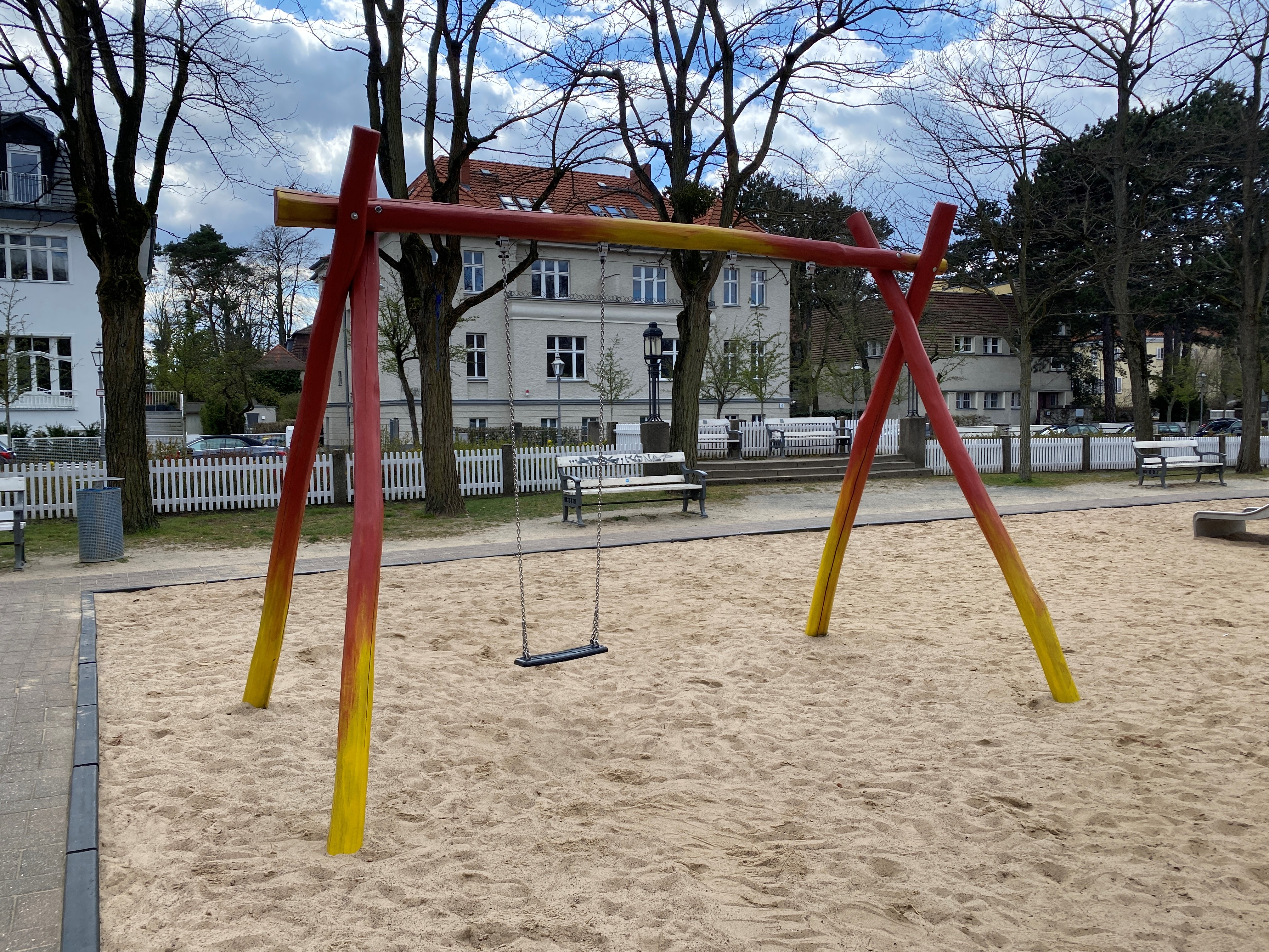 Spielplatz Karolingerplatz