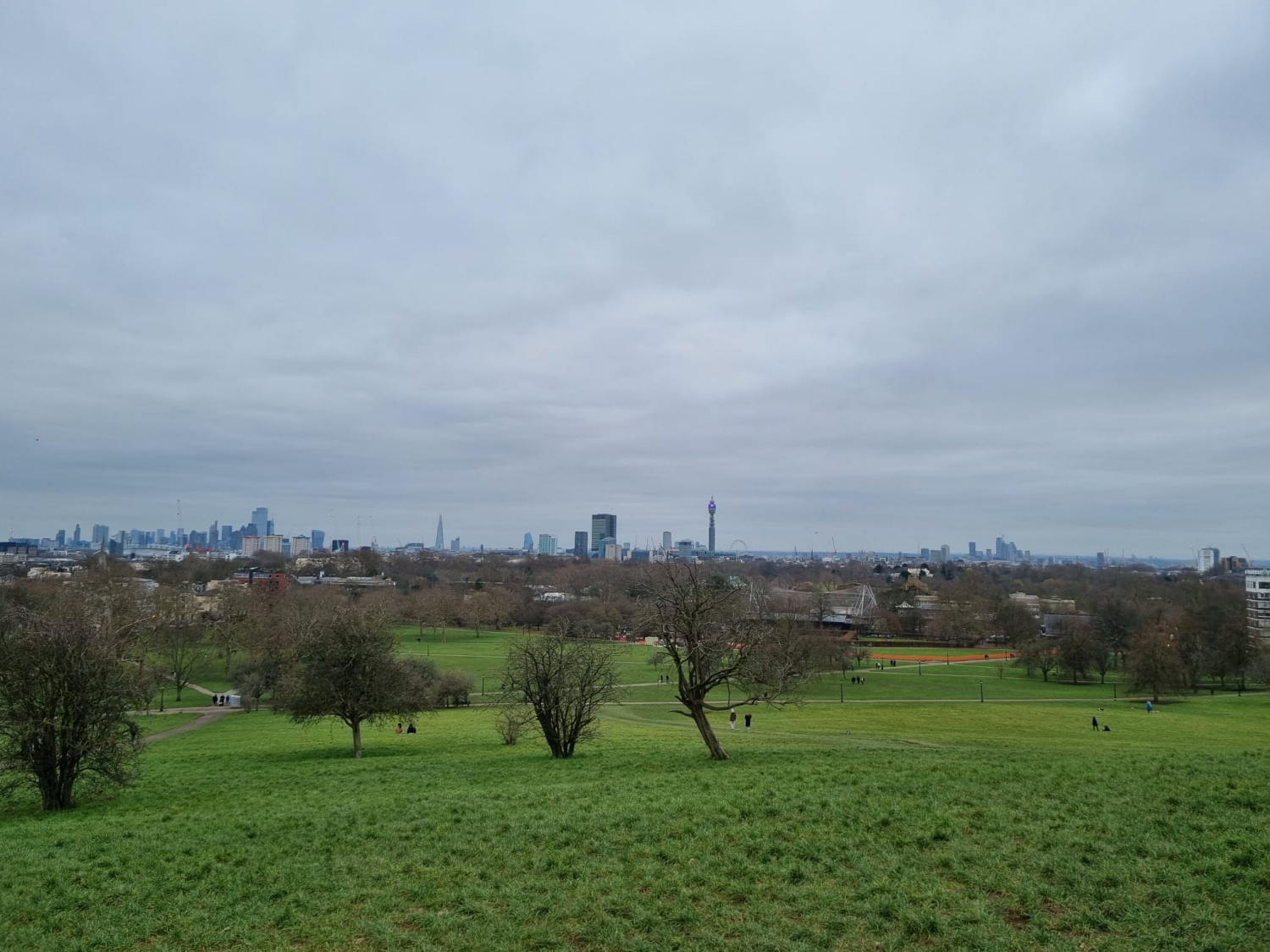 Blick vom Primrose Hill über den Regent's Park und das Zentrum