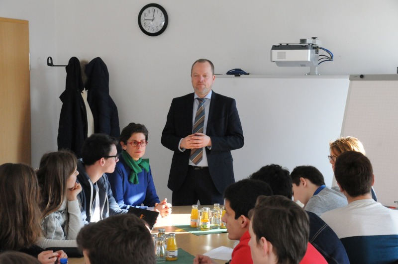 Besuch des Lycée Mongazon im Rathaus 02