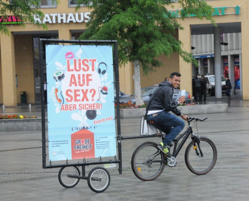 "Grosse Freiheit - liebe.lust.leben" Ausstellung der BZgA auf dem Alice-Salomon-Platz