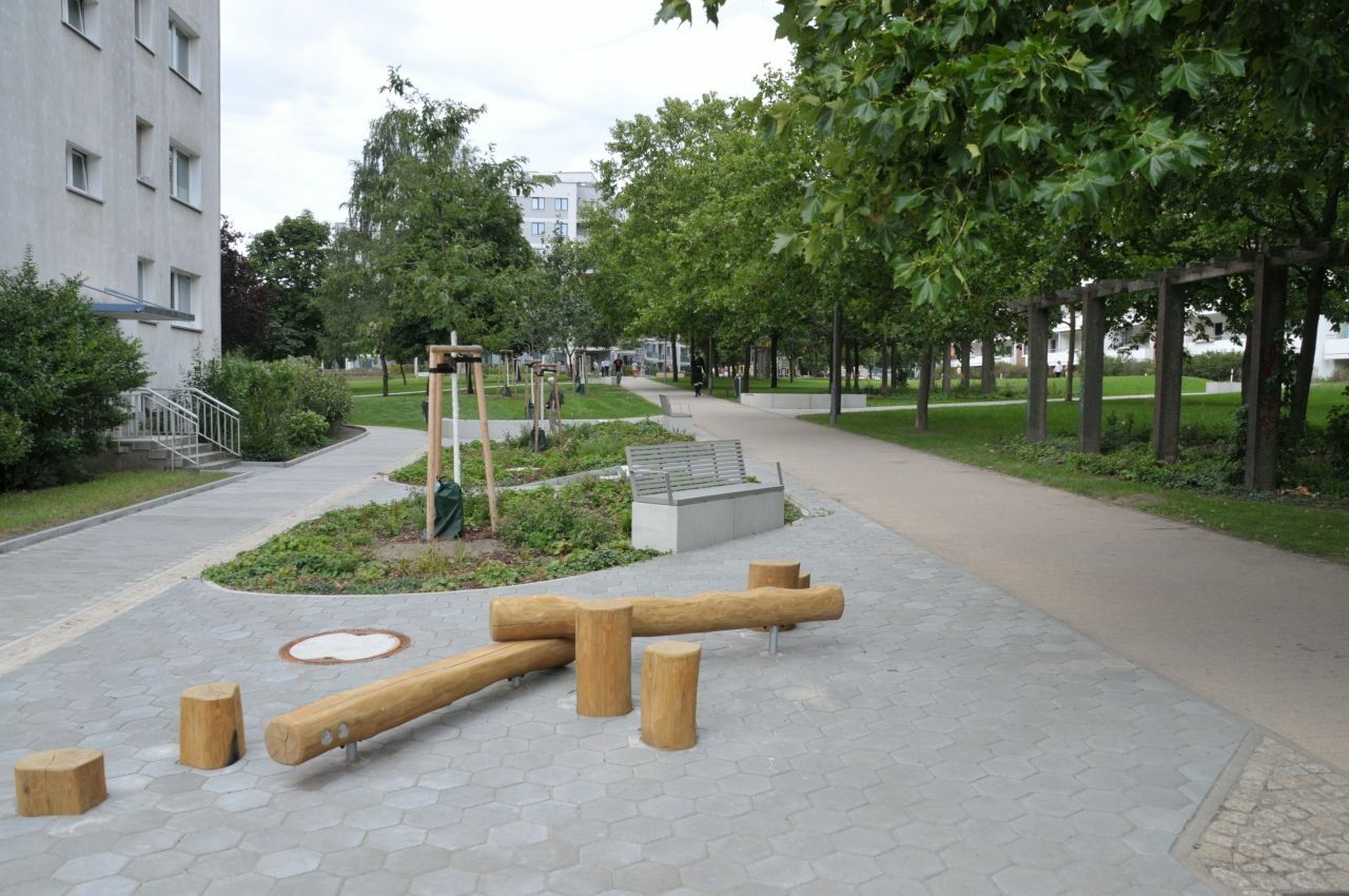 Eröffnung des neu gestalteten Clara-Zetkin-Parks - Weitere Spielgeräte