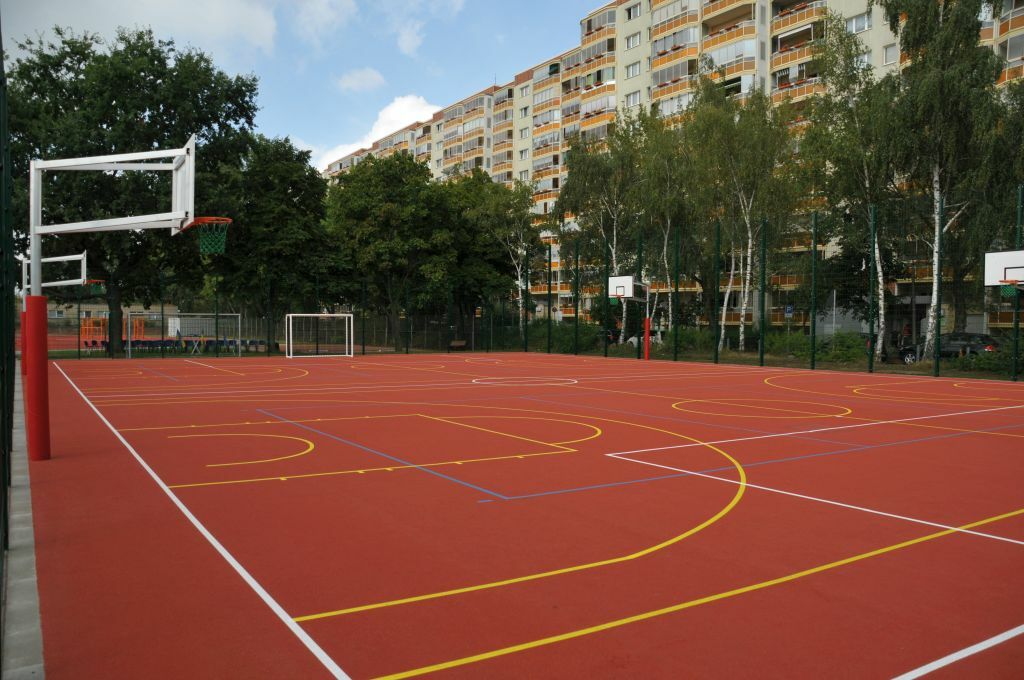 Übergabe der sanierten Sportanlage Walter-Felsenstein-Straße - Das neu entstandene Kleinspielfeld