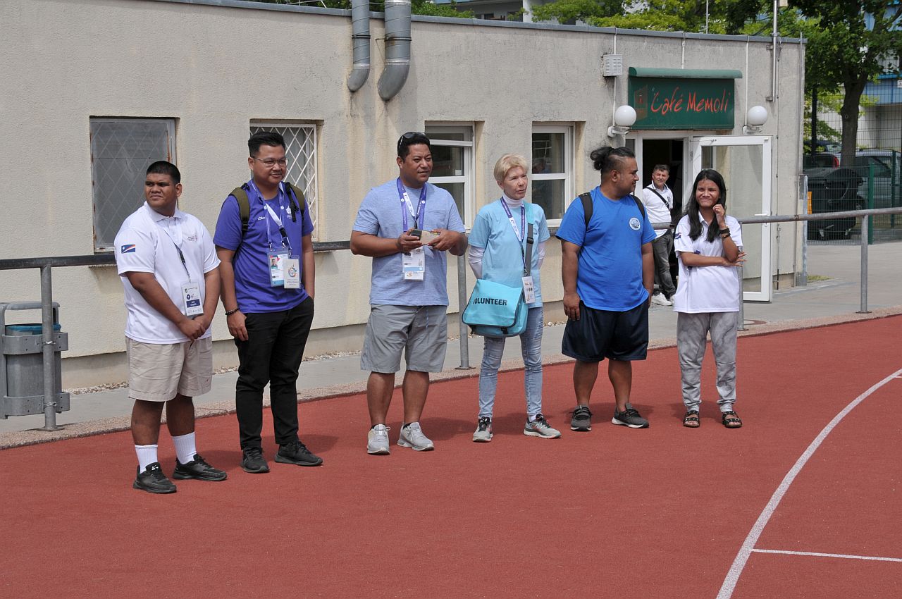 Special Olympics 2023 - Spiel- und Sportfest beim 1. VfL Fortuna Marzahn - Die Delegation der Republik Marschallinseln