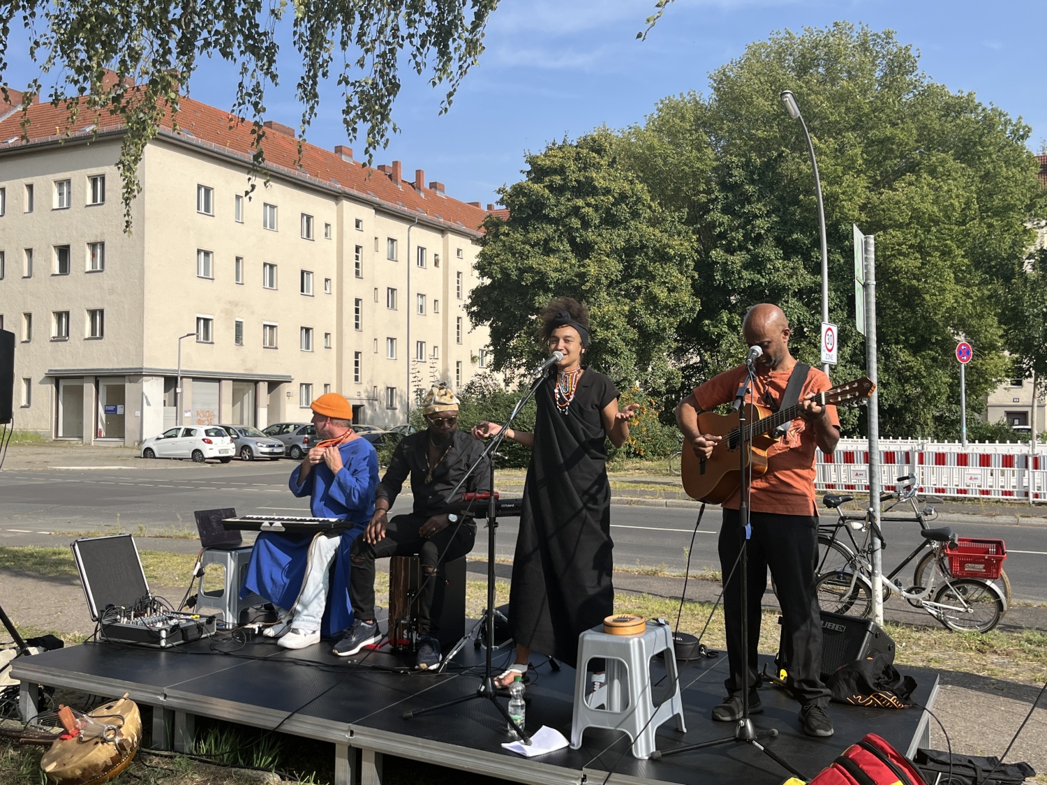 Zum Programm des Umbenennungsfestes gehörte neben Musik auch eine Podiumsdiskussion.