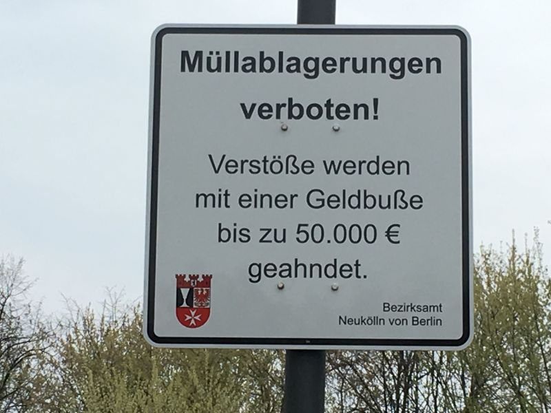 Müllverbotsschild