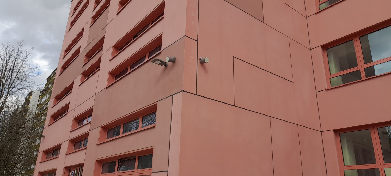 Außenfassade Reaktivierungsbau Schulstandort Storkower Straße