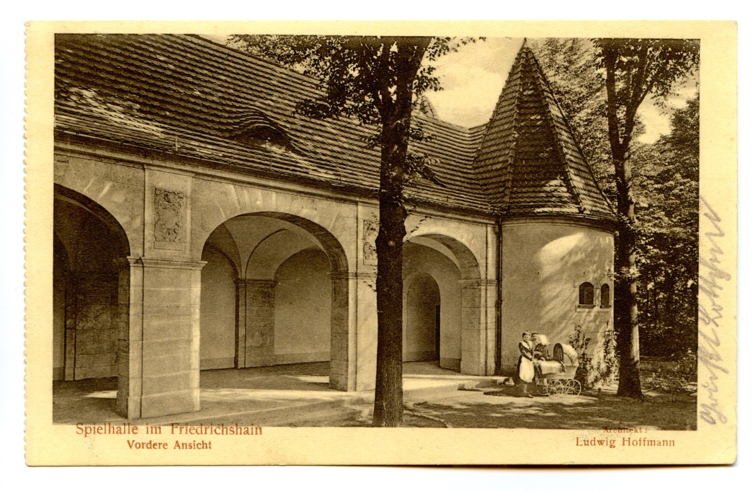Historisches Foto vom Spielhaus im Neuen Hain 