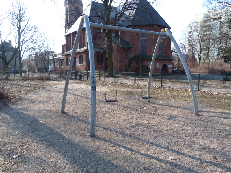 Spielplatz Auguste-Viktoria-Allee 4