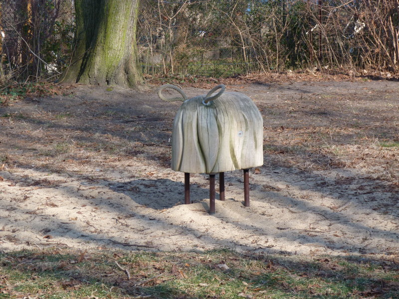 Spielplatz Auguste-Viktoria-Allee 7