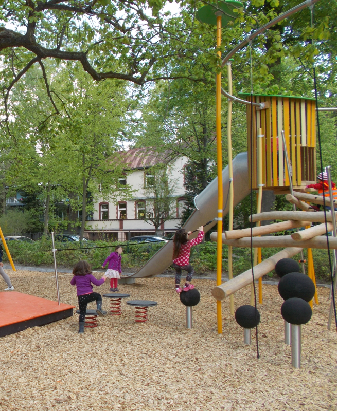 Spielplatz Dr.-Ilse-Kassel-Platz 4