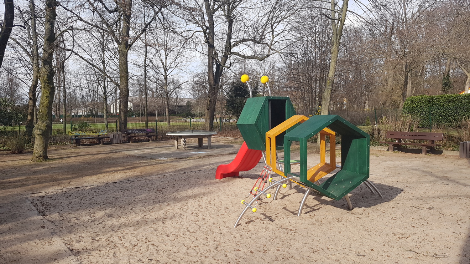 Spielplatz Eichborndamm 6