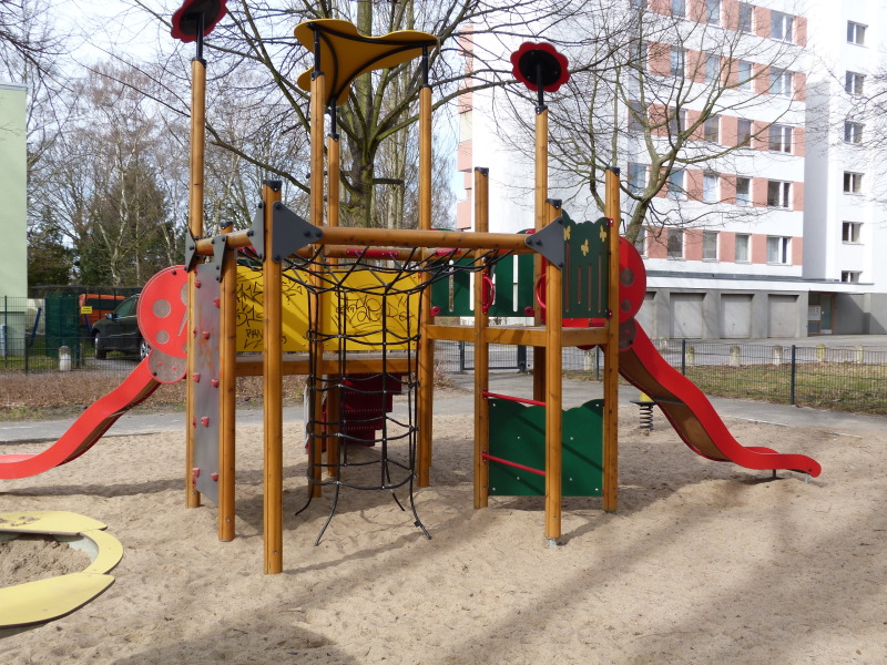 Spielplatz Genfer Straße 2