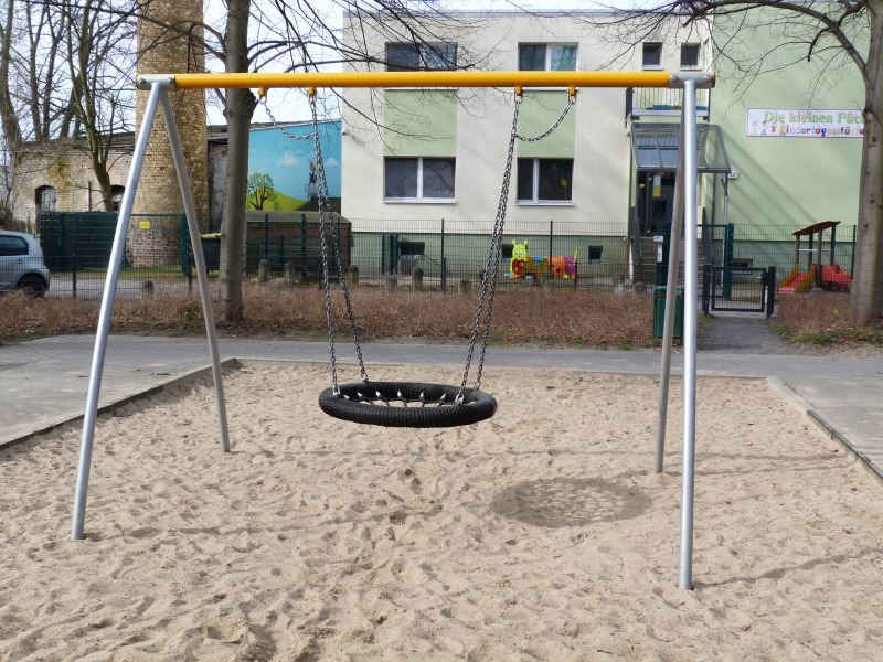 Spielplatz Genfer Straße 5