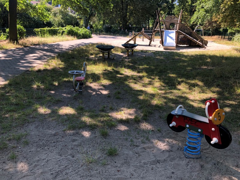 Spielplatz Kienhorststraße 118-120 4