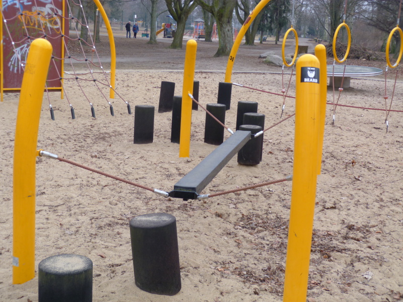 Spielplatz Waldowstr 4