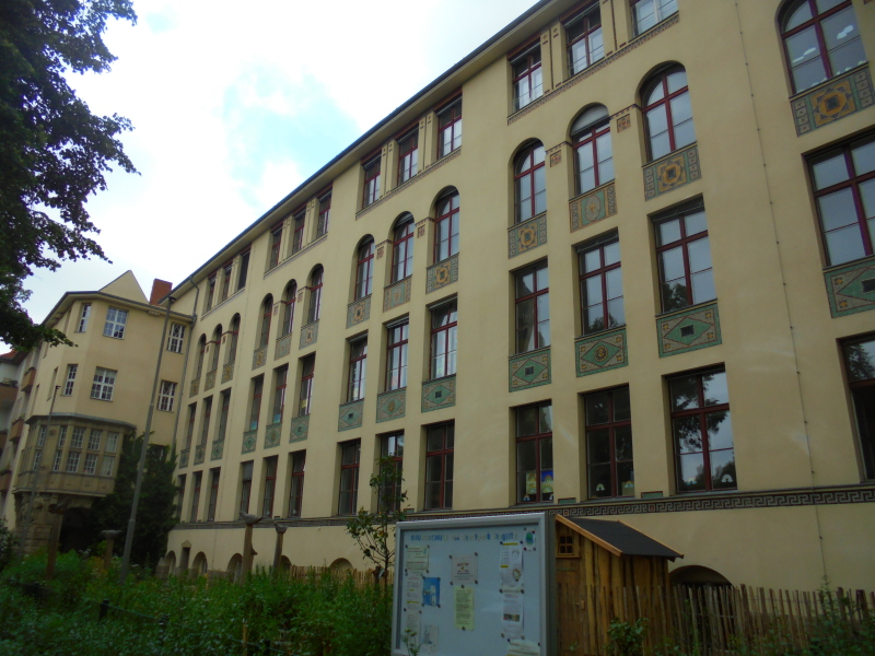 Schulfassade Gesamtansicht Grundschule am Stadtpark Steglitz