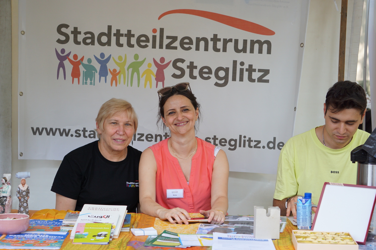 Stand der Mobilen Kontaktstelle Integration, Nachbarschafdtsladen Leonie, Stadtteilzentrum Steglitz e.V.