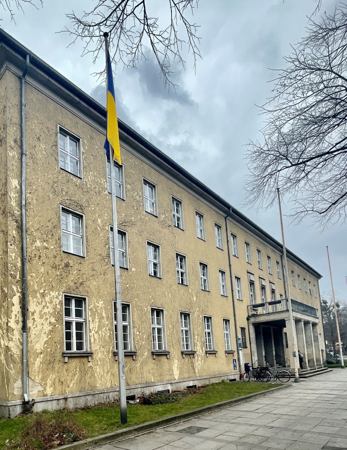 Rathaus Zehlendorf Flagge