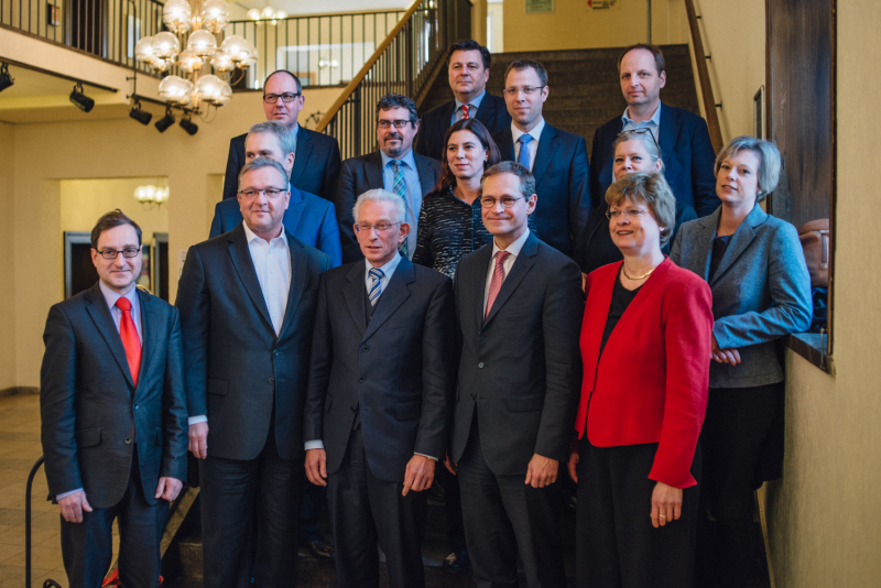 Besuch des Regierenden Bürgermeisters Müller im Bezirk, hier Gruppenfoto 