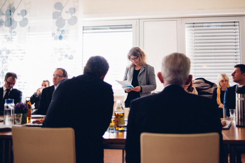 Besuch der KNAUER Wissenschaftliche Geräte GmbH - Vorstellung des Unternehmens