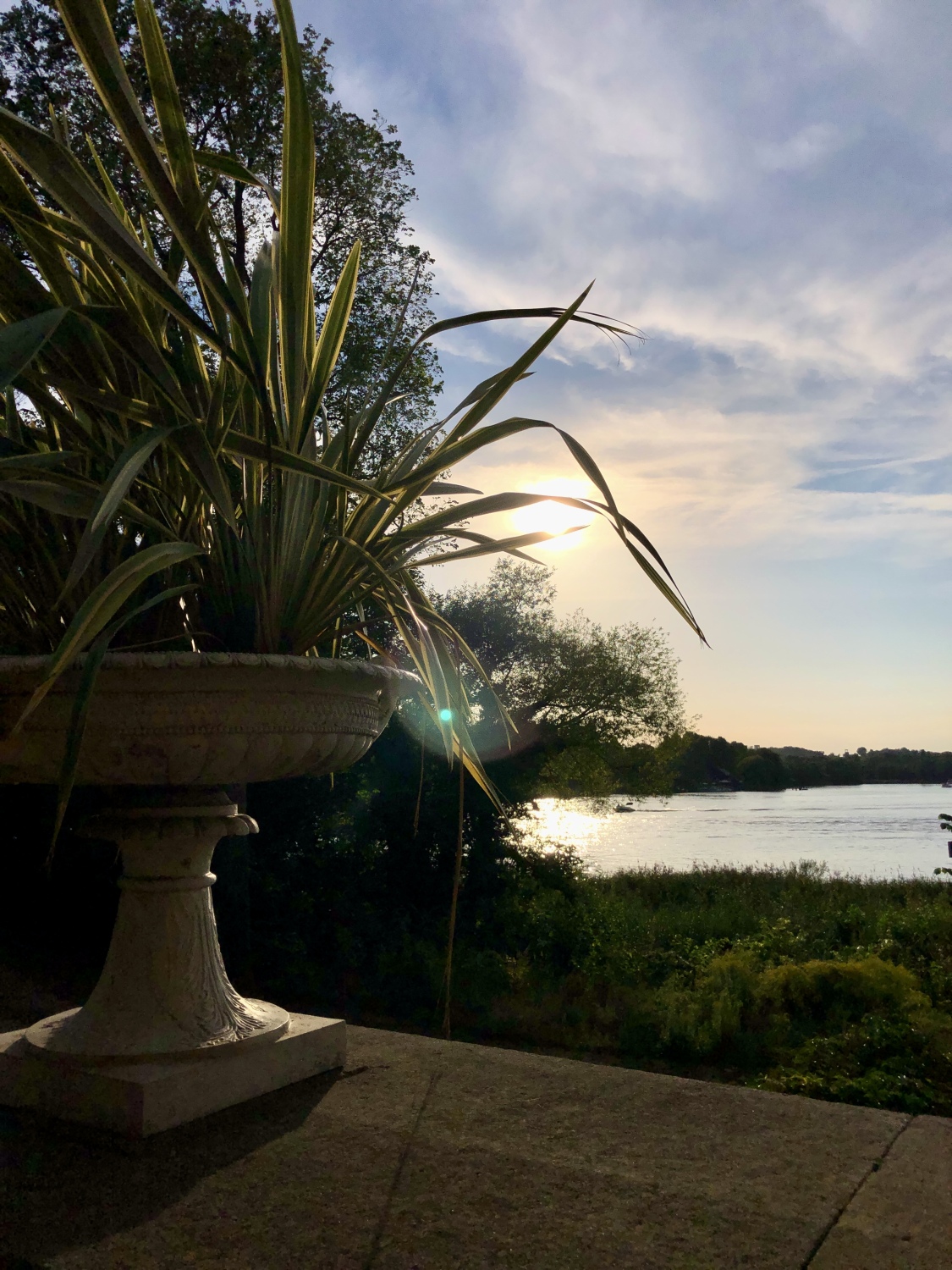 Schloss Glienicke - Wannseeblick vom Casino