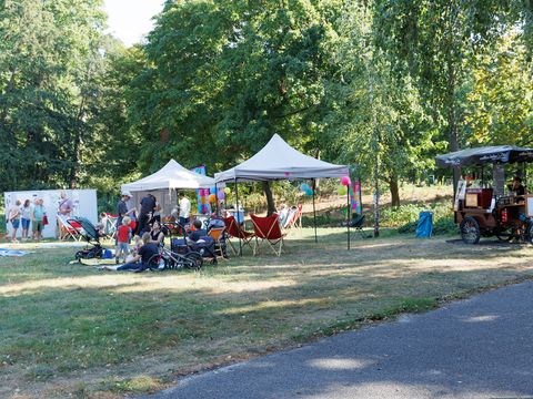 Wiese am historischen Kaffeegarten